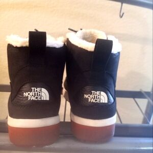 THE NORTHFACE WOMEN ANKLE BOOTS